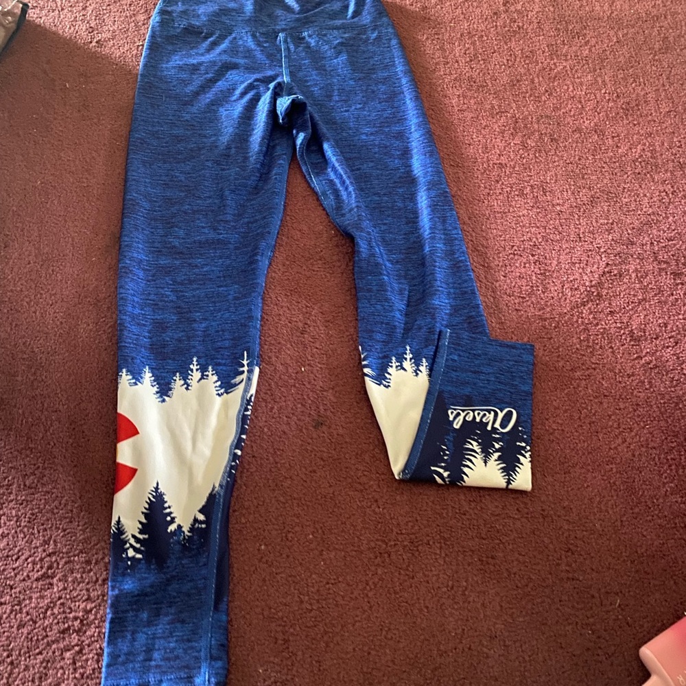 Leggings size small